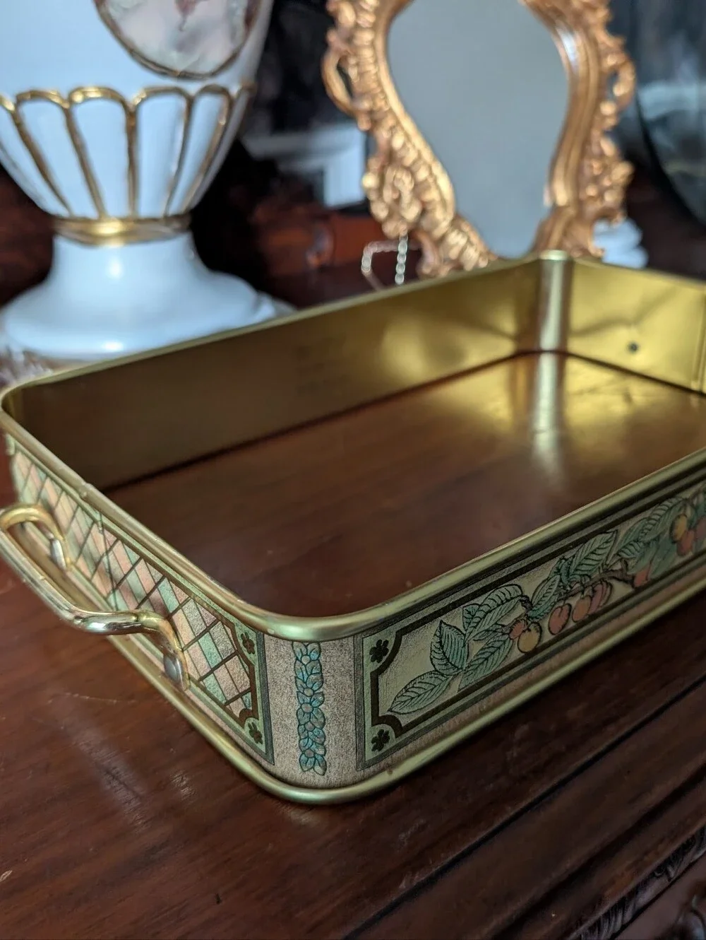 Vintage Pyrex metal casserole dish carrier, retro printed Golden harvest Motif,